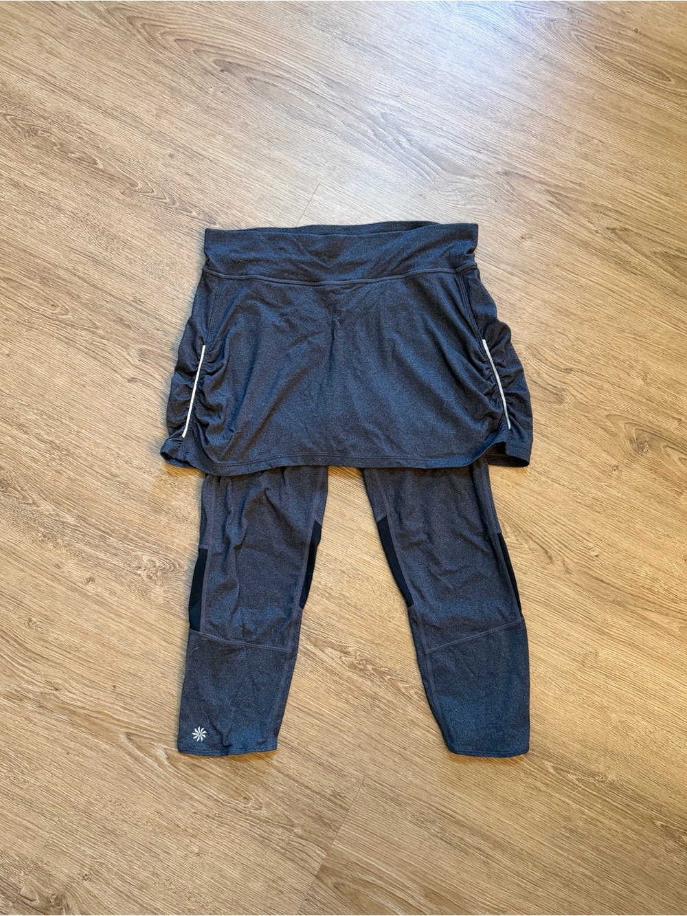 Women's Athleta Black Active Skort Leggings
